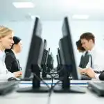 "Eduka üksildaja" müüt on hävinud: suhete puudumine kahjustab tööd, ütles