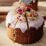 Kodujuust lihavõtted 2026: ilma sõtkumise ja pärmita – valmib tunniga koos küpsetamisega Kodujuust lihavõtted 2026: ilma sõtkumise ja pärmita – valmib tunniga