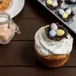 Lihavõttepühade piimaglasuur: ei kleepu käte külge, ei pudene ja ilma