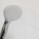 Miks inimesed üha enam duši all käimisest loobuvad ja kas see on kasulik? miks-inimesed-uha-enam-dusi-all-kaimisest-loobuvad-ja-kas.webp.webp