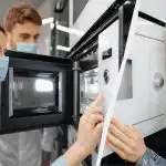 Teadlane vastas selgelt, kas mikrolaineahjude kiirgus on ohtlik: millisel juhul